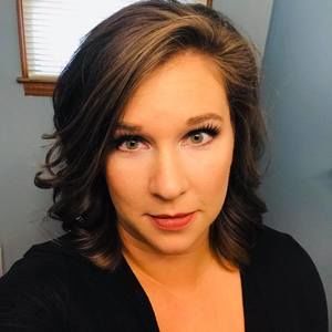 Meet your Posher, Savannah